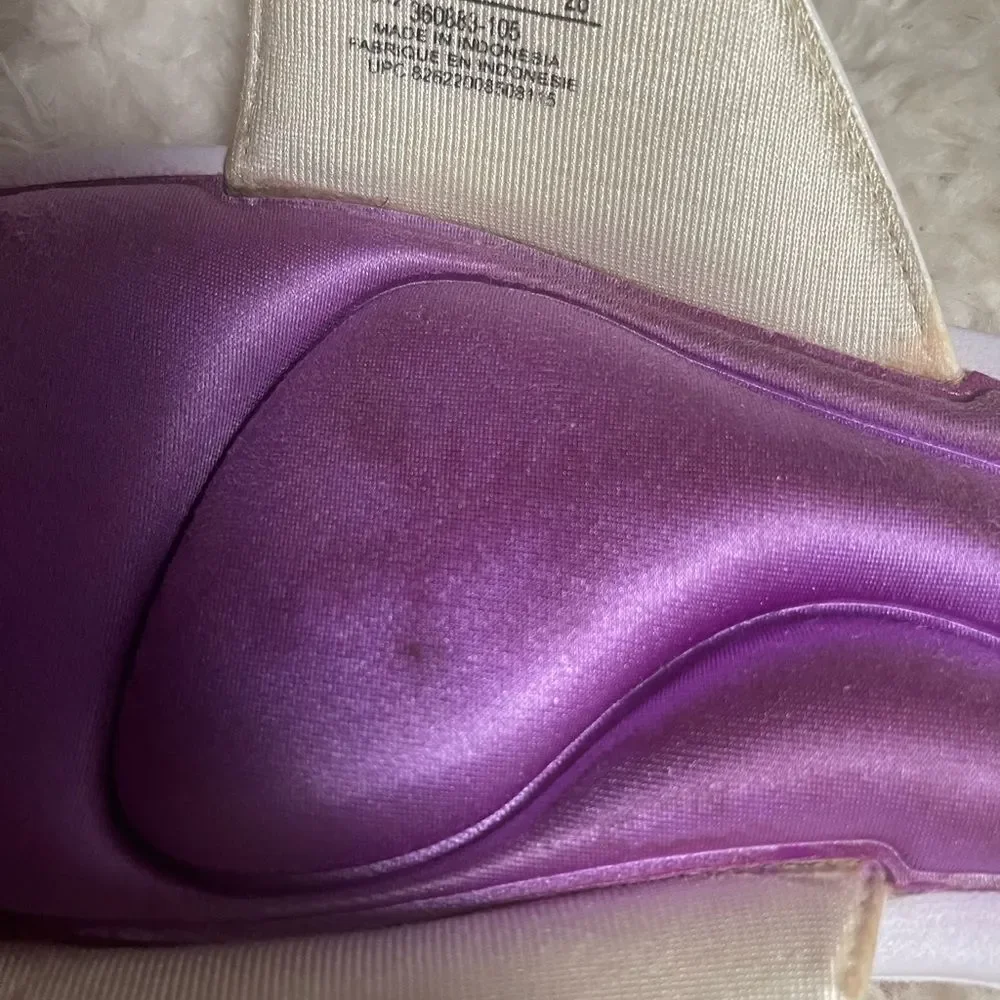 Nike Comfort Footbed Slides Sandals Flip Flops Women  white & Purple SZ11